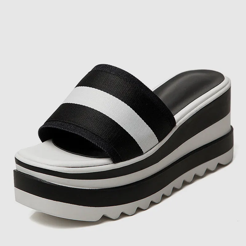 Brand Hot Sale Sweet Girls Platform Sandals Women